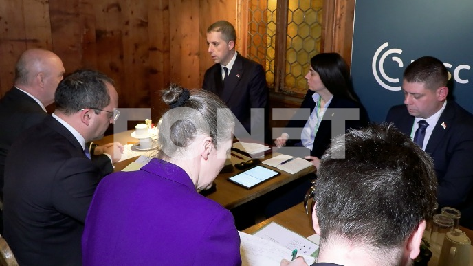 Dijalog nema alternativu